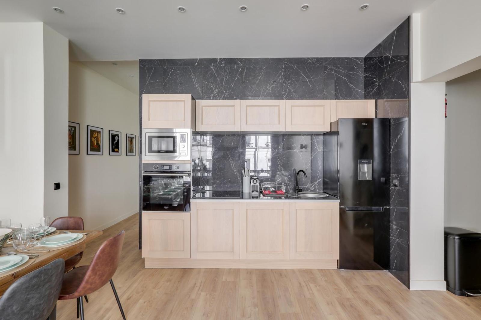 175 Suite Lea - Superb Apartment In Párizs Kültér fotó